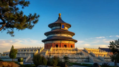晨光中的天坛祈年殿桌面壁纸