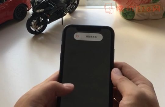 iphon11手机卡了我怎么关机-iphon11手机卡了我怎么强制关机教程-图片2