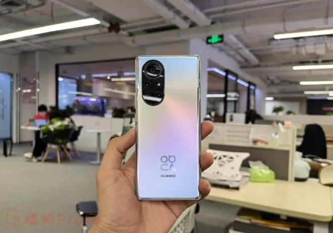 华为nova8pro图片真机-华为nova8pro手机图片-图片3