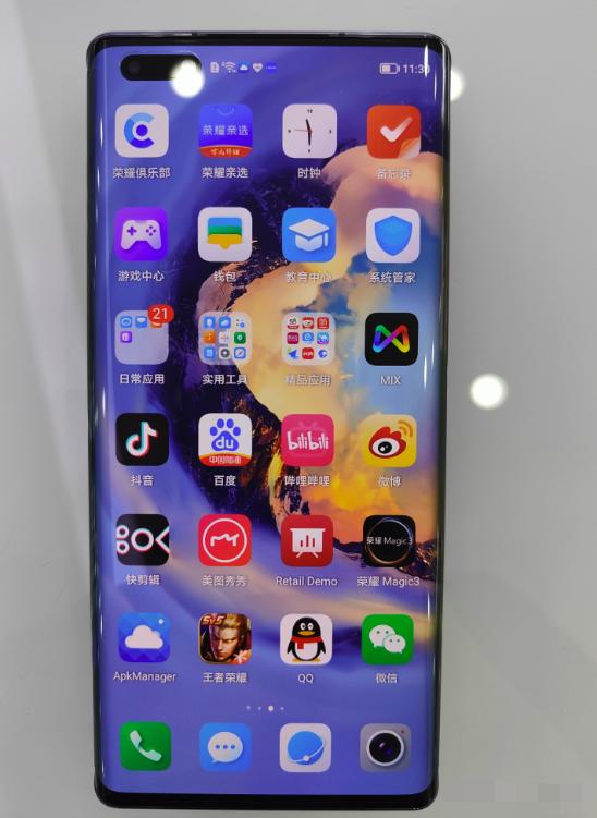 华为手机和荣耀手机有什么区别哪个好-图片1